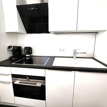 Innovative 2-Zimmer-Ferienwohnung Am Kurpark Bad Kreuznach Esterno foto